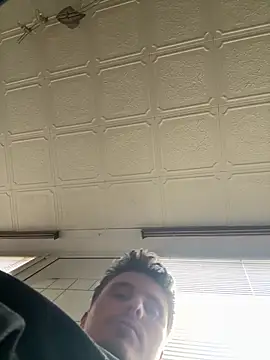 Emanuelcz online show from February 15, 1:30 pm