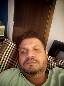 HOTEL MANEGER online show from February 18, 9:07 am