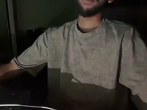 Robyne xx online show from April 17, 5:48 pm