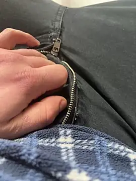 D4n13l47 online show from March 19, 8:06 am