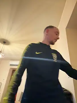 Crevette311 online show from November 27, 8:45 pm