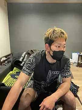 ryuaaaaa online show from April 19, 2:16 pm