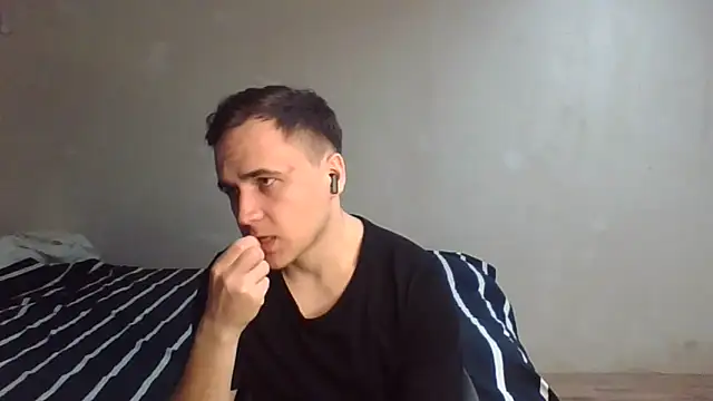 Denis sport online show from April 5, 3:30 pm