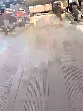 zhuendong000001 online show from March 17, 5:37 pm