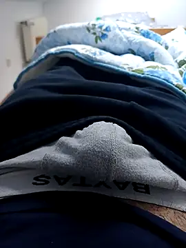 machine2880 online show from April 7, 8:03 am