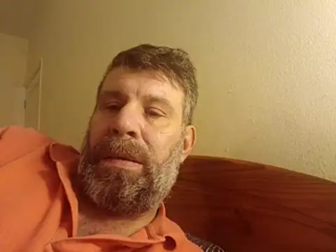 stud2512 online show from March 26, 9:30 pm