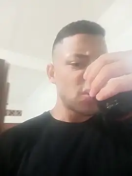 crisstars online show from February 21, 4:46 am