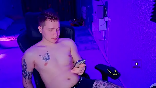 Karl Night  online show from March 23, 6:25 pm