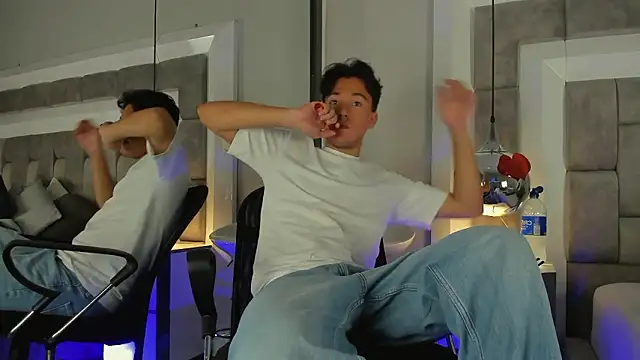 Austin Reedss online show from March 9, 12:10 pm