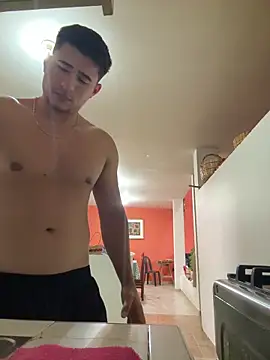 David-latinlover online show from April 3, 9:00 pm