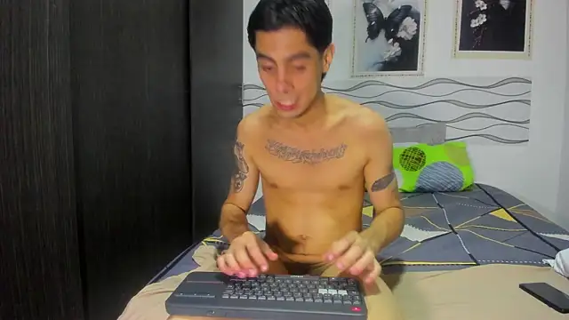 Daniel Rochax online show from March 19, 12:30 pm