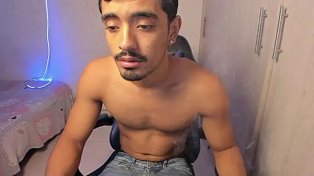 jossi12345j online show from March 19, 2:09 pm