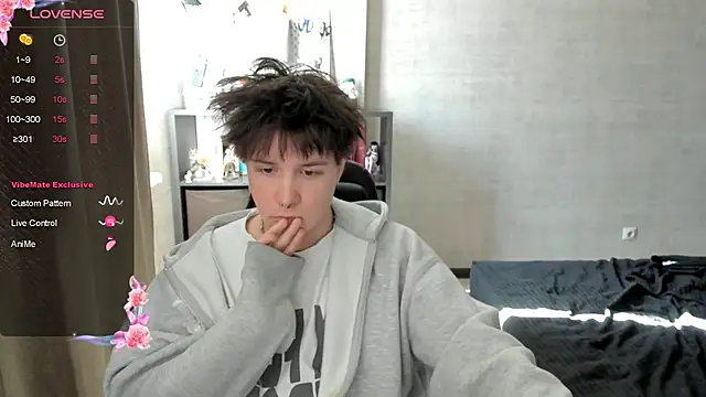 MIya Chinen online show from April 10, 10:44 am