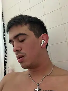 papichulo102099 online show from March 7, 8:28 pm