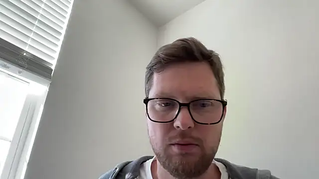 the-gen-xxx online show from March 11, 6:15 pm