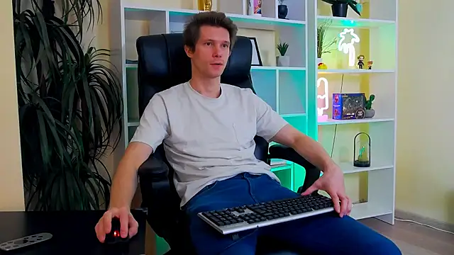 Eddie Baker online show from April 14, 8:30 pm