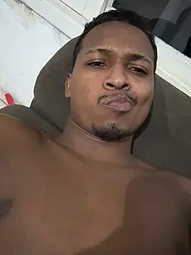 Henriqueamoror online show from March 26, 2:48 am