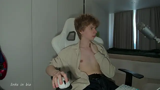 Wawesuc online show from April 1, 8:49 am