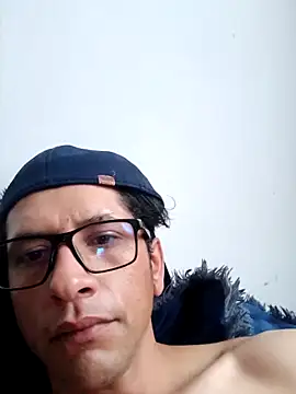 DuoHot35 online show from March 9, 10:59 pm