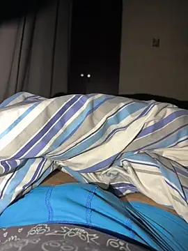 Cr1sXPorn online show from March 23, 3:34 am