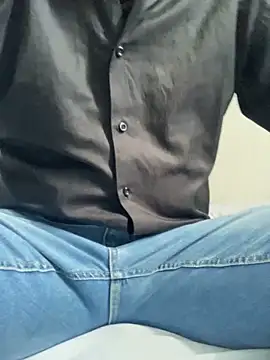 ParisSlut online show from March 26, 12:20 pm