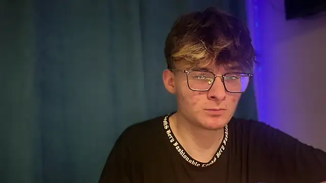 niksikor online show from April 11, 7:06 pm