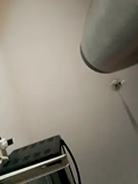 jhdiaz703 online show from March 13, 12:46 pm