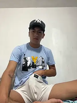 Eljose2023 online show from March 13, 7:49 am