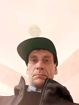 Tripiiik online show from April 22, 6:30 am