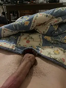 maxxxxxx77777 online show from April 13, 12:00 am