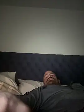 whitelioncody online show from April 23, 5:34 am