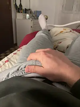 oliveira002 online show from March 26, 7:29 pm