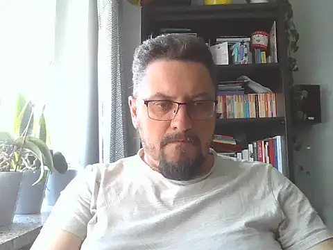 19cmSlave online show from April 29, 11:48 am