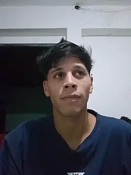 angelfenix3003 online show from April 6, 1:35 am