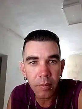 Brian8969 online show from April 4, 2:52 am