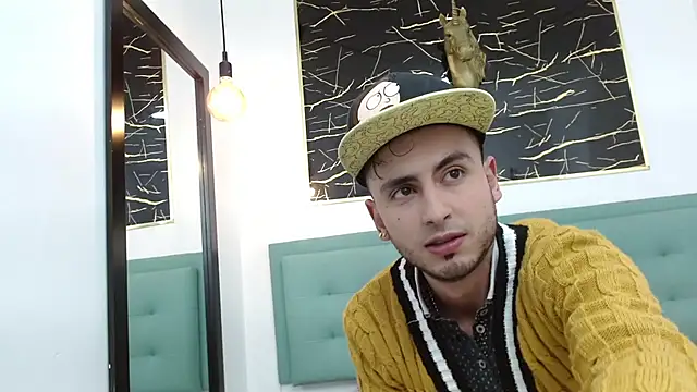 PowerLustX online show from April 10, 3:35 am