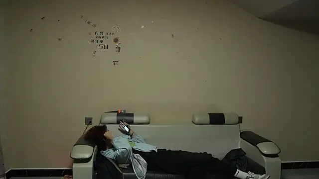 zc009 online show from April 13, 8:26 am