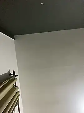 raelsexx online show from April 11, 9:51 pm