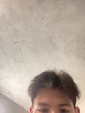 hieudinh0903 online show from April 14, 5:51 am