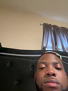 blackdiesel0 online show from April 15, 3:34 pm