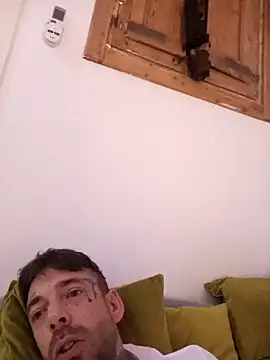 amater boyfriends online show from April 13, 6:41 pm