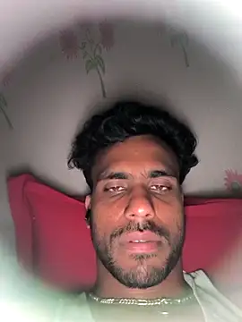 Amrajul332 online show from April 19, 4:39 pm