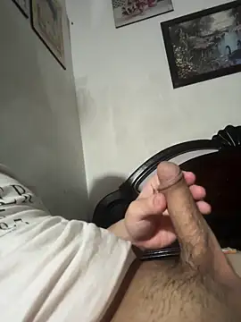 duc17898 online show from April 21, 8:04 pm