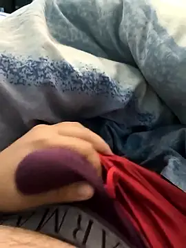 smaller05 online show from April 30, 12:45 pm