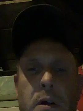 Marcin43w online show from May 5, 6:19 pm