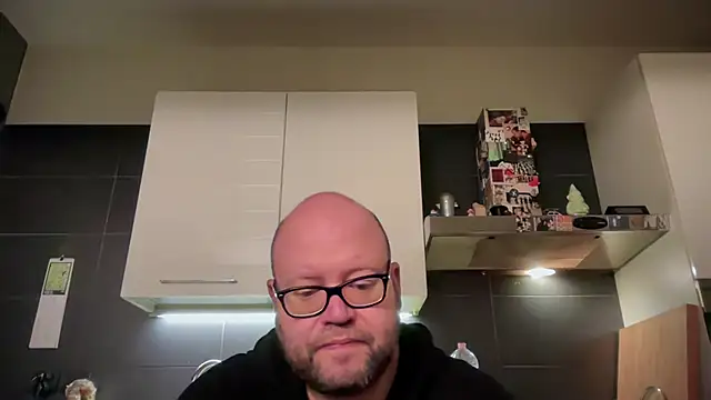 theitalianbear online show from April 2, 7:00 pm