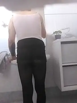 Elodie76 online show from September 12, 1:00 pm