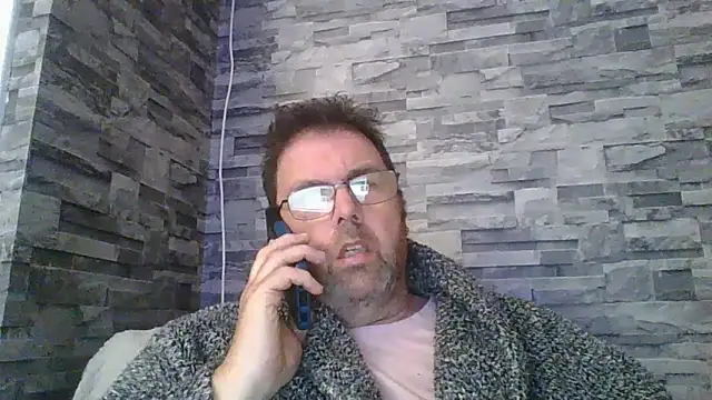 Snapshot of WOOLYMARK2507 chatting on February 5, 6:15 pm WOOLYMARK2507 online show from February 5, 6:15 pm