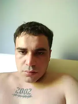 E f online show from February 9, 1:49 pm