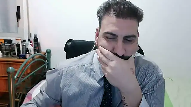 Italian dark desire online show from February 1, 8:51 pm